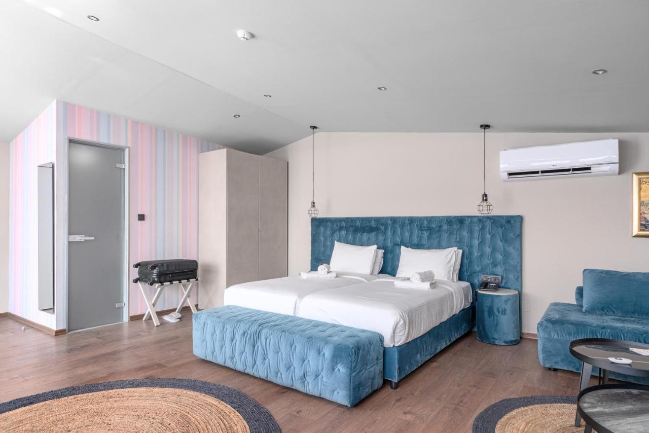Aeolos Luxury Suites Athen Eksteriør bilde