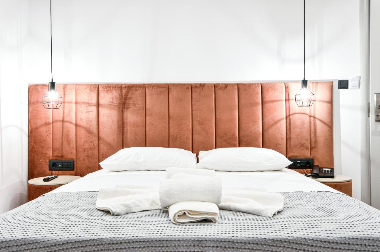 Aeolos Luxury Suites Athen Eksteriør bilde